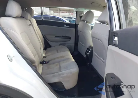 2020 Kia Sportage Lx z USA, uszkodzony, nr VIN KNDPM3AC5L7736604